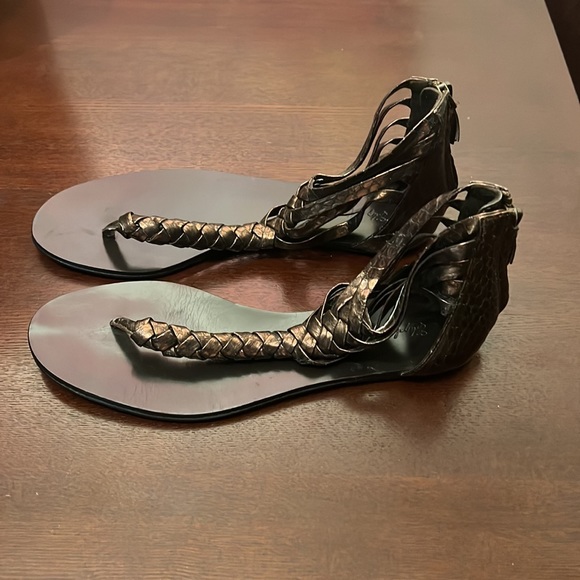 Elizabeth & James sandals - Picture 5 of 11